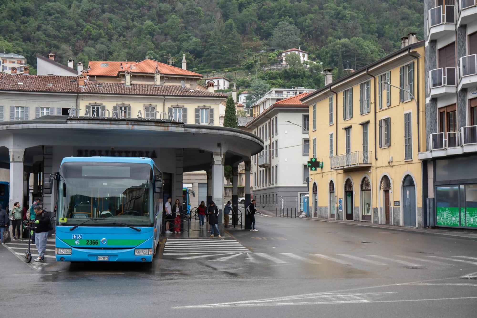 Amendola City View Apartments Suite Romantica Como Buitenkant foto